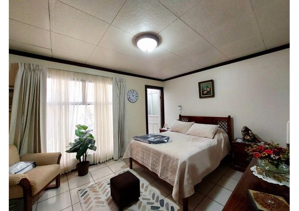 Venta de Casas en Rohrmoser - San josé